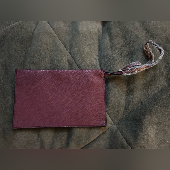 Deluxity Los Angeles tassel crossbody bag NWOT - Picture 3 of 5